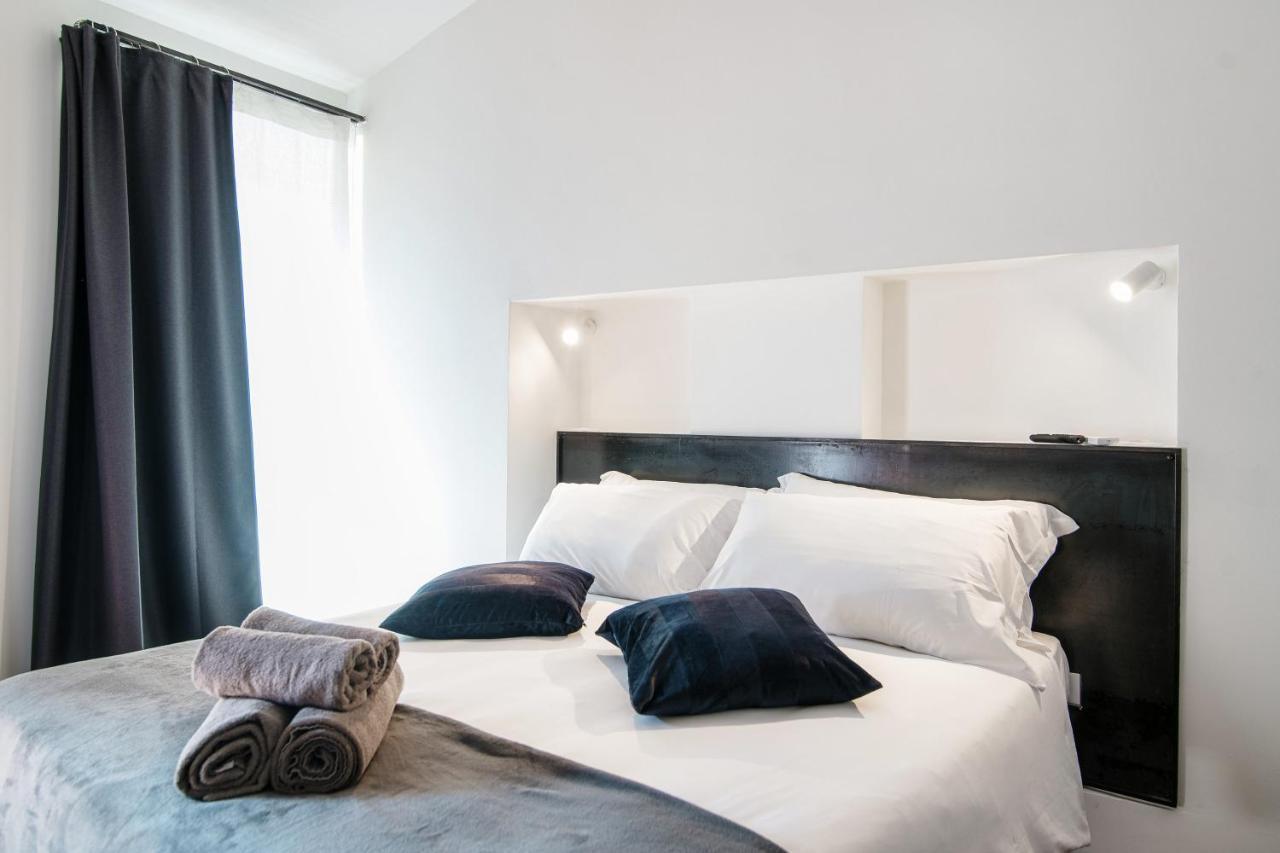Caesar Suites - The House Of Travelers Como Exterior foto