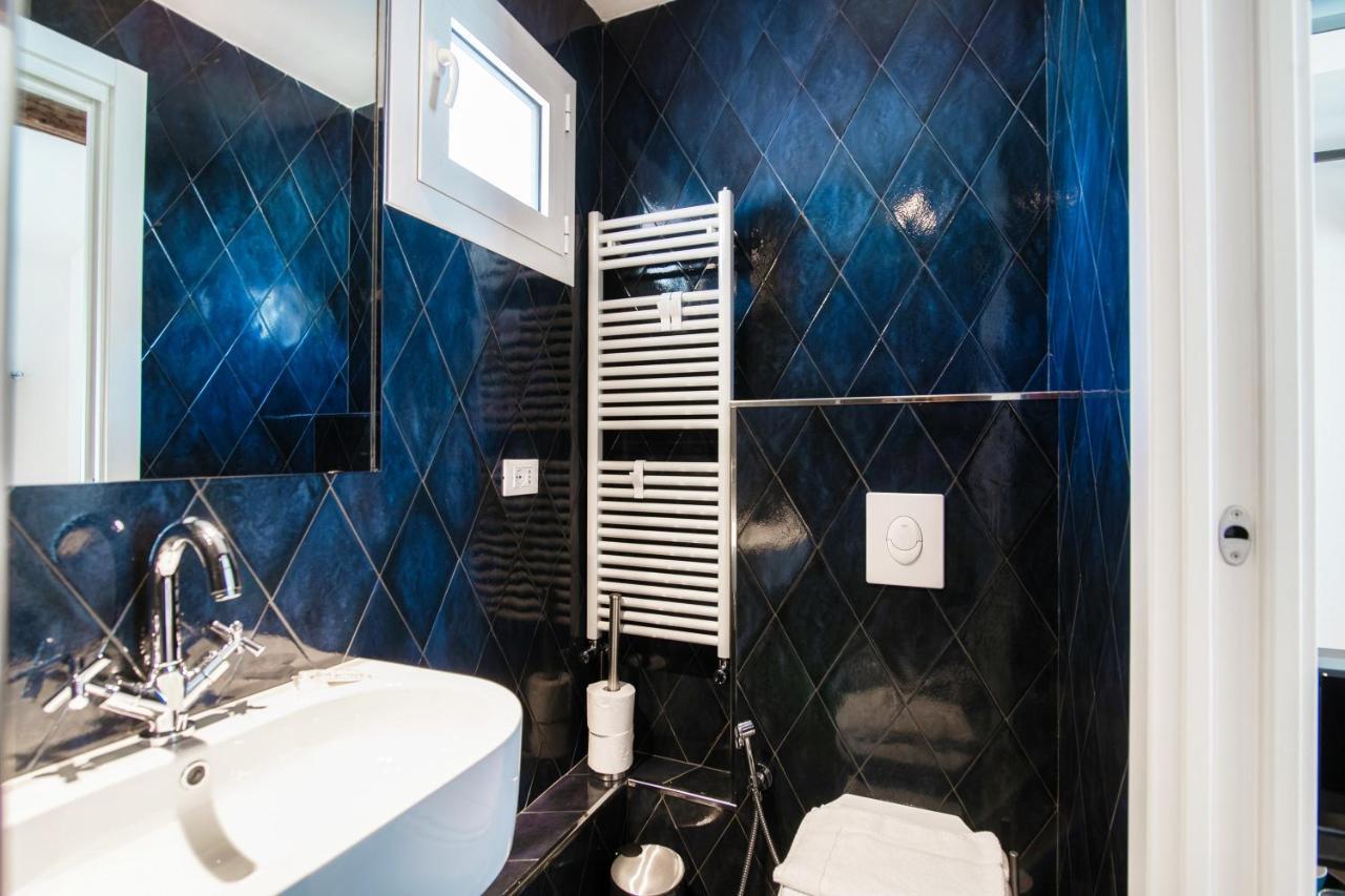 Caesar Suites - The House Of Travelers Como Exterior foto