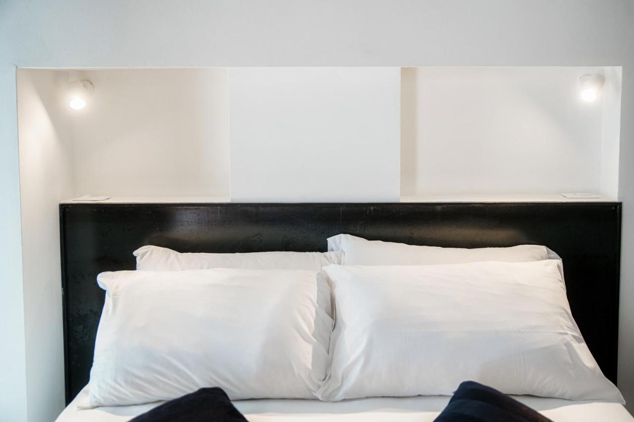 Caesar Suites - The House Of Travelers Como Exterior foto