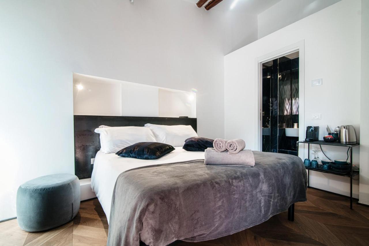 Caesar Suites - The House Of Travelers Como Exterior foto