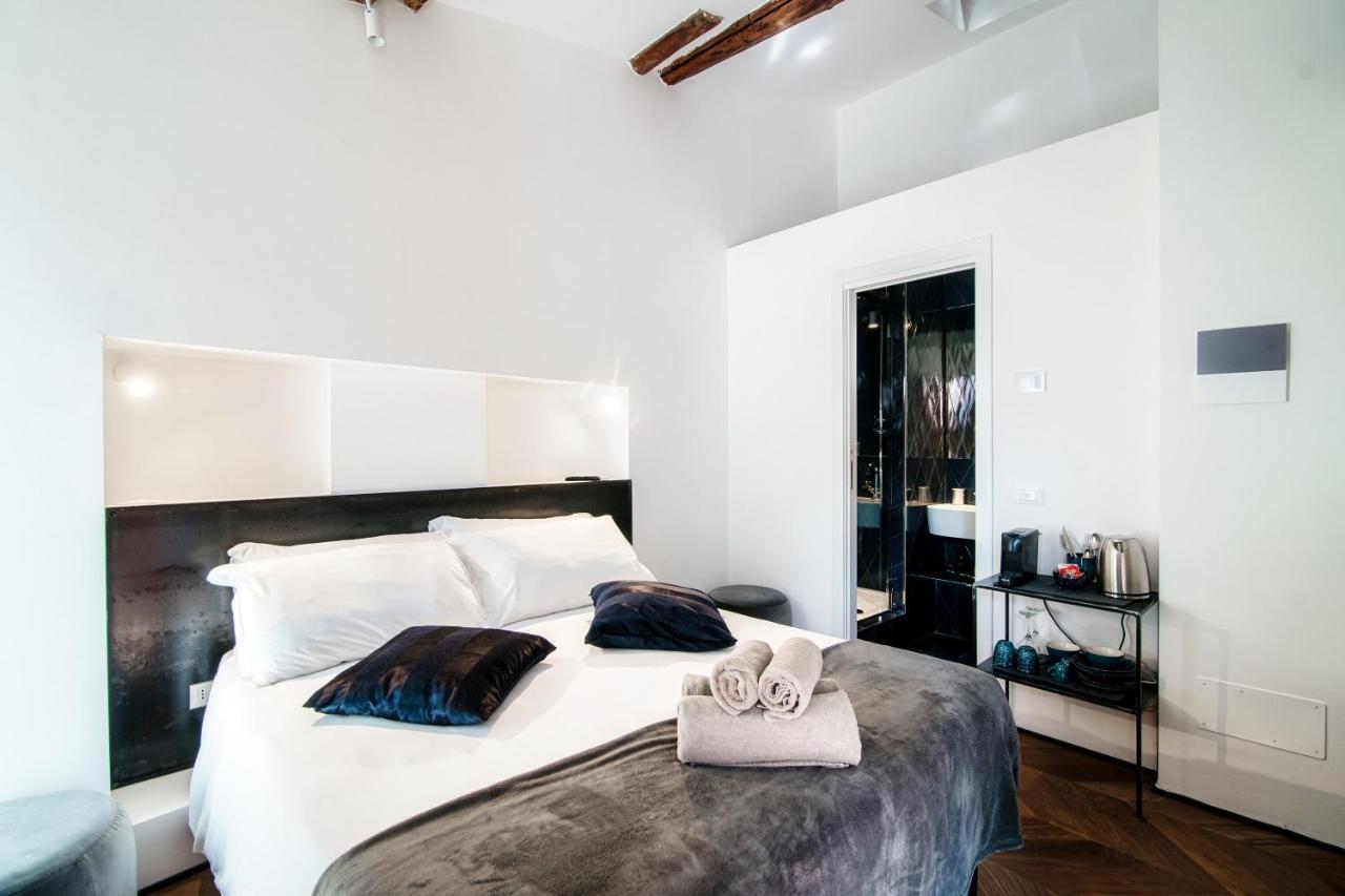 Caesar Suites - The House Of Travelers Como Exterior foto